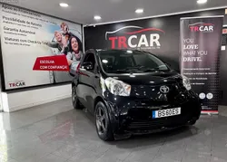 Toyota iQ 1.0 VVT-i 2
