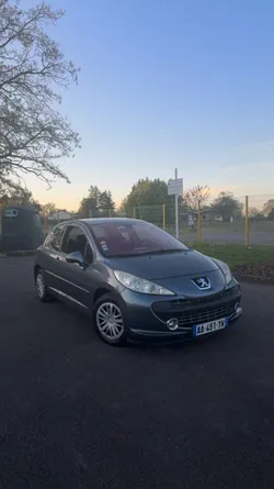 PEUGEOT 207 1.6 HDi 110 – ENTRETIEN SUIVI – GARANTIE 3 MOIS