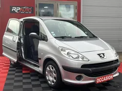Peugeot 1007 1.4 Dolce