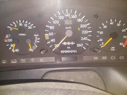 Mercedes-Benz SL 300 -24 para restauro