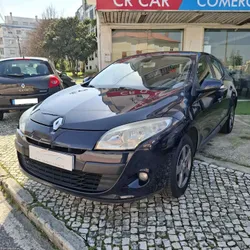 Renault Mégane III 1.6 -- 16V Dynamique