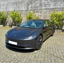 Tesla Model 3 Longe Range AWD