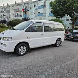 Hyundai H-1