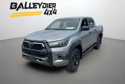 Toyota Hilux 2.8 204 BVA INVINCIBLE 4PL