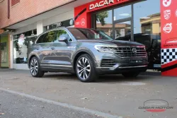 Volkswagen Touareg 4.0TDI V8 R-Line Individual Tip. Atmosphere 4M 310