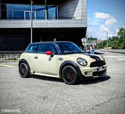 MINI 3 Portas Cooper JCW