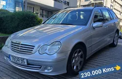 Mercedes-Benz C 220 Cdi  Cx  manual 6 V     Com  revisao Feita      ( bem  estimada  )