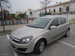 Opel Astra enjoy
