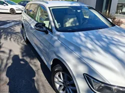 VW Passat Variant