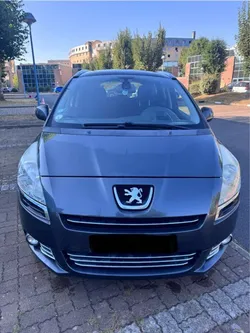 PEUGEOT 5008 1.6 E-HDI 112CH ALLURE BMP6 7 PLACES /PAIEMENT EN 4 ou 10x EN CB/GARANTIE 3 MOIS