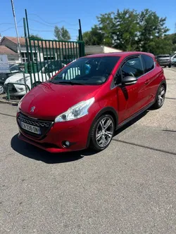 Peugeot 208 GTI 1.6 THP 200 cv