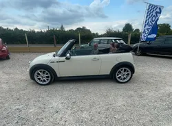 Mini cooper s cabriolet 170 cv sidewalk boite automatique