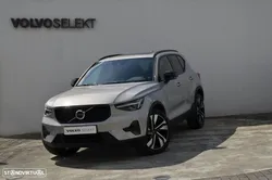 Volvo XC 40 1.5 T2 Plus Dark Auto