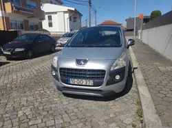 Peugeot 3008 1.6 gasóleo caixa automática
