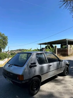 Peugeot 205 1.8D