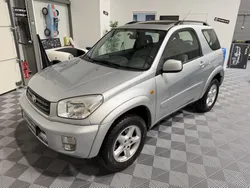 4x4 TOYOTA RAV4 3 PORTES, 2.0 VVT-i 150 ch, unique 45 409 km certifiés, Toit ouvrant, Cuir