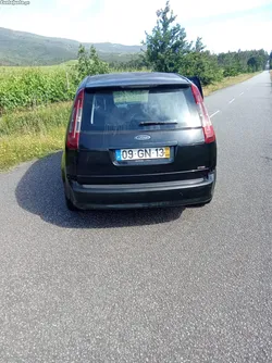 Ford C-Max Tiranio