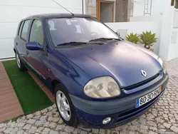 Renault 4 Clio 1.2 16V com A/C e apenas 170513KM.