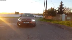 Citroën e-C4 Feel 136