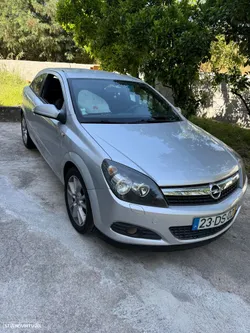 Opel Astra GTC 1.7 CDTI