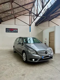 Mercedes-benz classe b 180 cdi design caméra