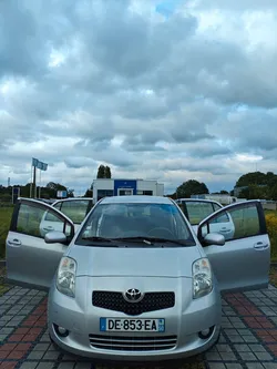 Toyota yaris 1.4 - 90 d-4d luna pack