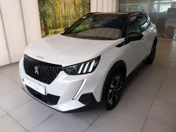 PEUGEOT 2008 BlueHDi 130 S&S EAT8 GT