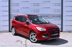 Ford Kuga TDCI 180 BVA 4x4 Atellage Sony Hayon Elec Toit ouvrant panoramique
