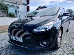 Ford S-Max Titanium