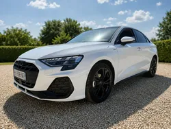 Audi A3 Berline S line TDI 150 S tronic - Pano - Matrix - 6 900 km