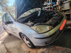 Ford Focus 1.4 gasolina 2005