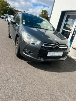 Ds4 so-chic hdi 115 cuir gps