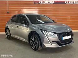 Peugeot e-208 GT