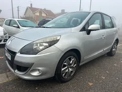 Renault Scenic III 1.5DCI 110cv EDC eco2 boîte automatique 05/2011 172000kms