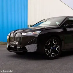 BMW iX xDrive 50 Pack Desportivo