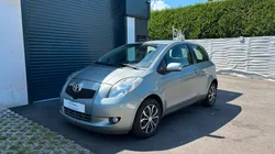 Toyota Yaris 1.3 VVTi 87 CH / Embrayage neuf / Entretien TOYOTA Complet / Climatisation / Radar de recul