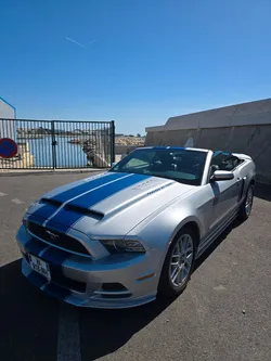 Ford Mustang V6 cabriolet