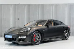 Porsche Panamera 4 GTS PDK