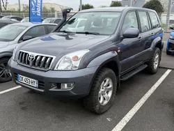 Toyota Landcruiser (2) 165 D-4D GX