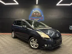 PEUGEOT 5008 1.6 e-HDi 112ch BV MP6 Allure CLIMATISATION