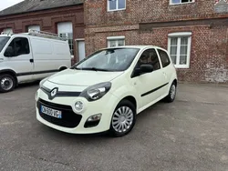 Renault twingo 1.5 dci 75ch kit distribution + pneu neuf + entretien a jour