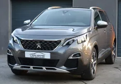 Peugeot 5008 2.0 BLUEHDI 180 GT EAT8 +Toit ouvrant +Régulateur Adaptatif +Entretien Complet