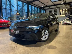 Volkswagen Golf 8 Life PLUS eTSI 110 ch DSG7 Garantie 6 ans Suivi VW Feux Led Apple carplay Caméra GPS 369/mois