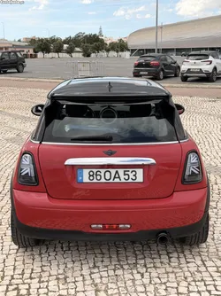 MINI Cooper 1.6