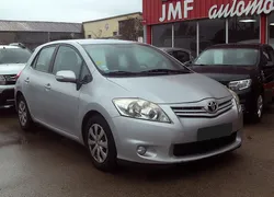 Toyota Auris 90CV Dynamic