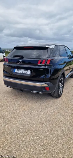 Peugeot 3008 Allur 1.6 Híbrido