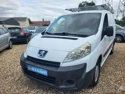 Peugeot expert 2.0 hdi fourgon 120 ch 3 places