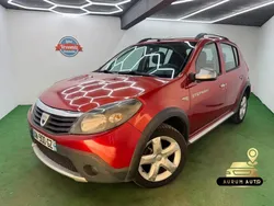 Dacia Sandero STEPWAY 1.5 DCI 70CH Embrayage et Distribution Fait Révisé 12mois Garantie Offerte