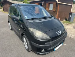 Peugeot 1007 1.4 HDI 70cv BVM5 Sporty Pack JBL Clim jantes