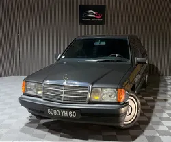 Mercedes-benz 190e w201 2.0 122ch / historique d’entretien / modernisée / garantie
